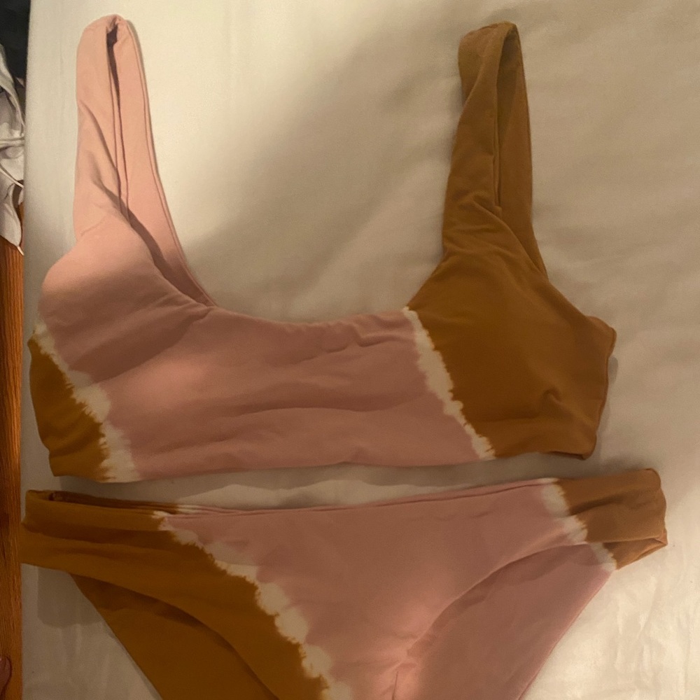 L space Lizzy Tie dye Bikini XL